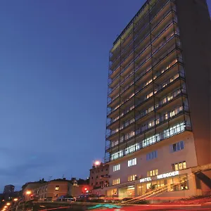 Neboder 3* Rijeka